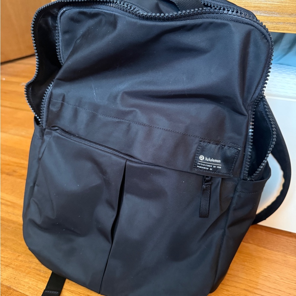 lululemon athletica Everyday Backpack 2.0 23L